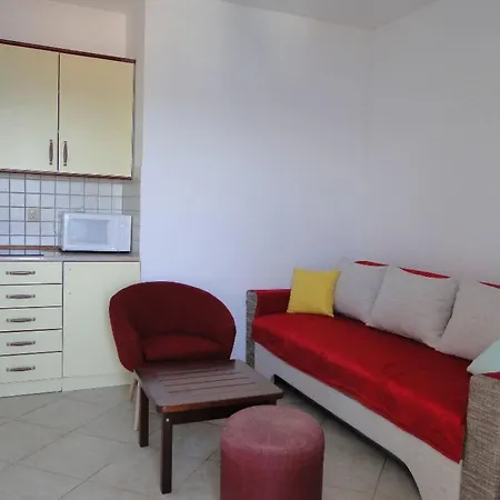 Laguna 4 By Interhome *