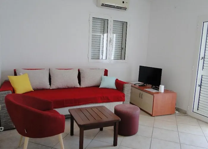 Laguna 4 By Interhome *