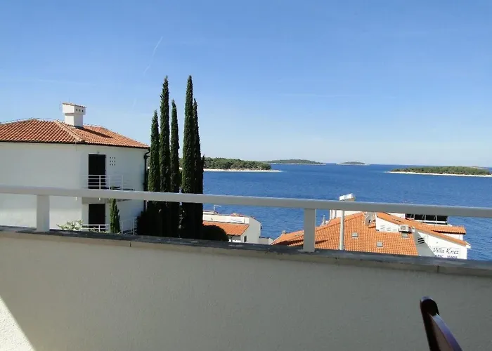 Apartment Laguna 4 By Interhome Primosten